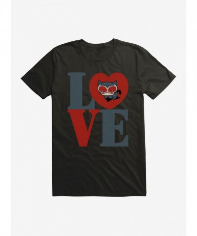 Batman and Catwoman Love T-Shirt for Men - Lightweight Cotton