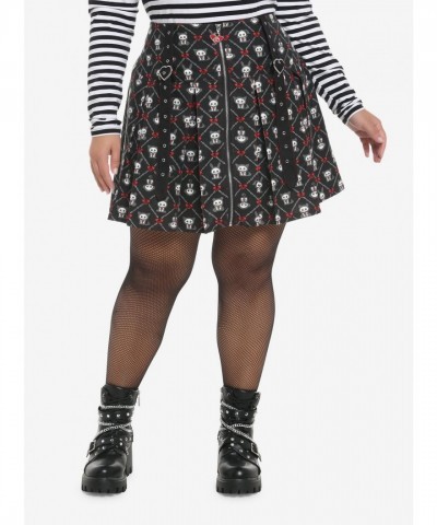 Skelanimals Plus Size Grommet Strap Heart Buckle Pleated Skirt